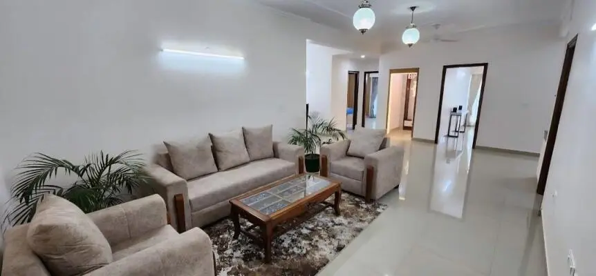 657711077M-1766934641625